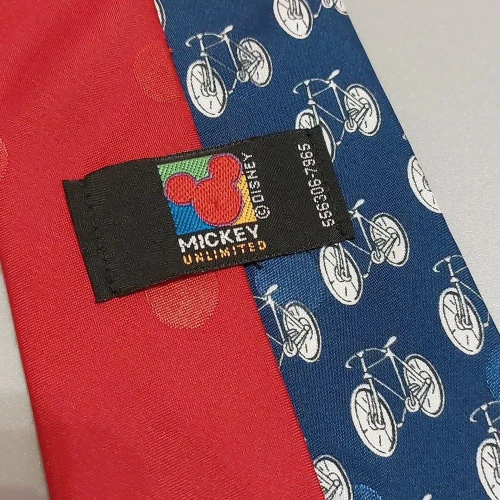 Vintage Disney Mickey Unlimited Goofy No 1  Cyclist Neck Tie Made In Italy